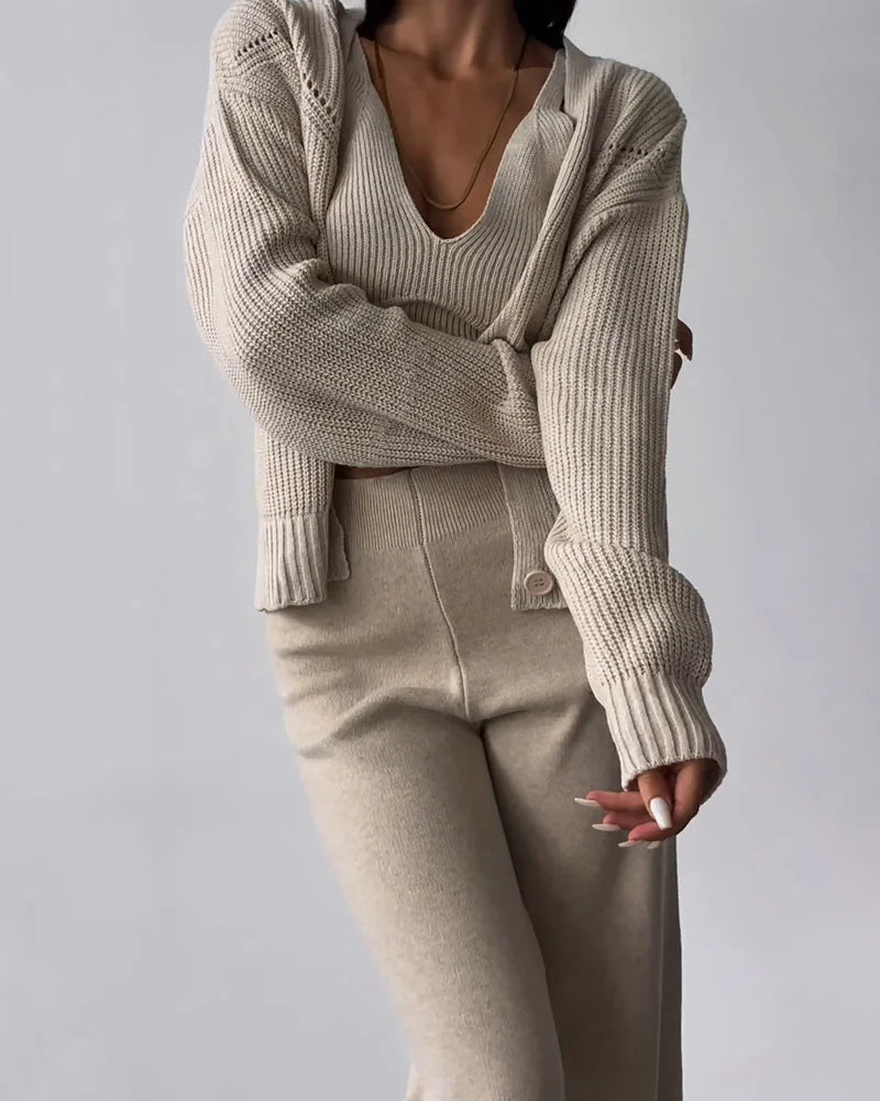 Edmonton Essence™ | Stylish Two-Piece Set