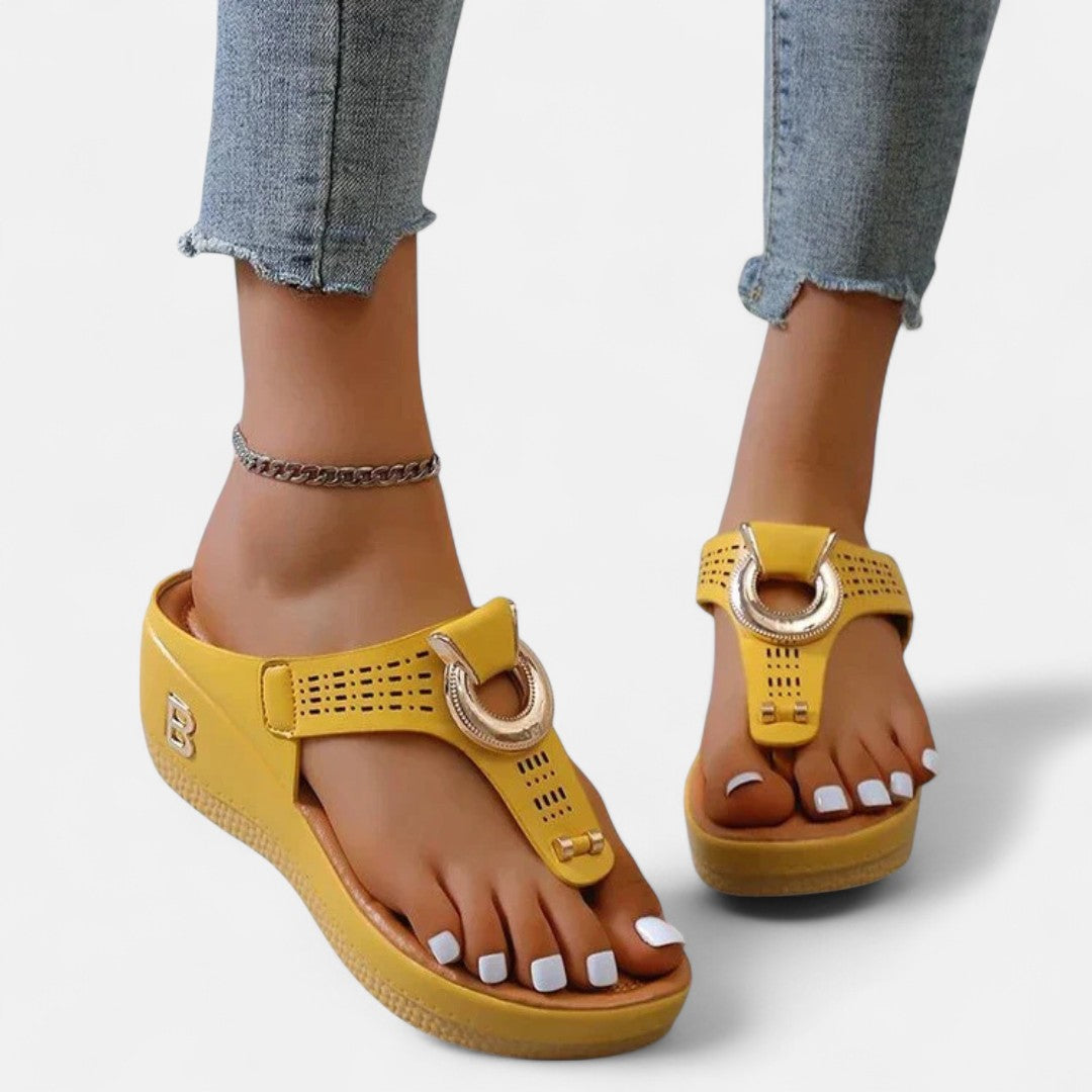 Edmonton Essence™ | Comfortable Wedge Sandals