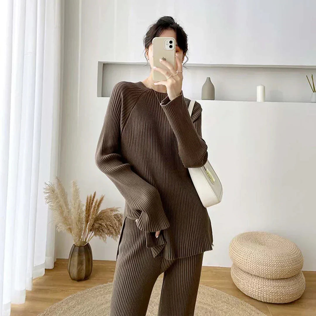 Edmonton Essence™ | Cozy Leisure Set